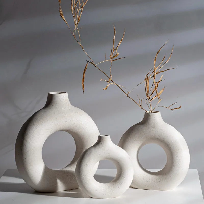 Vilead Circular Hollow Ceramic Vase